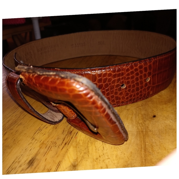 Ellen Tracy Croc Embossed Leather Belt | Brown & Black | Size 27 | USA Made - Picture 6 of 8